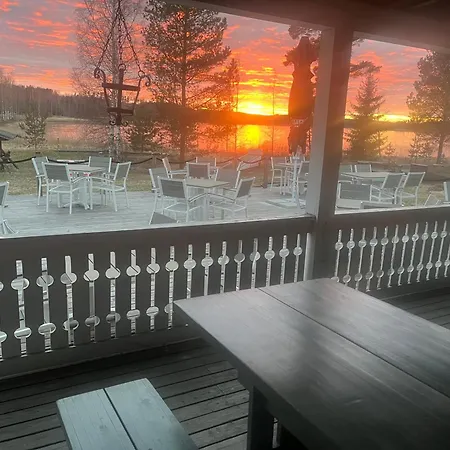 Haapasaari 营地 *